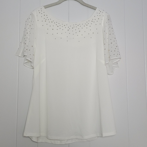 SALE NWT NY Collection White Flutter Sleeve Top Silver & Gold Studded Accents M - Picture 9 of 15